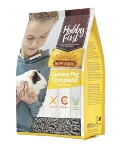 HOBBYFIRST HOPEFARMS GUINEA PIG COMPLETE