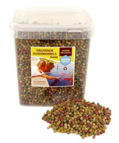 UTOPIA DIERTOTAAL VIJVERKORREL DRIJVEND