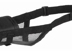 TRIXIE MUILKORF POLYESTER MET GAAS INZET ZWART